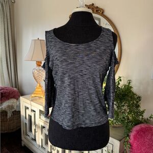 W5 blue shirt size small